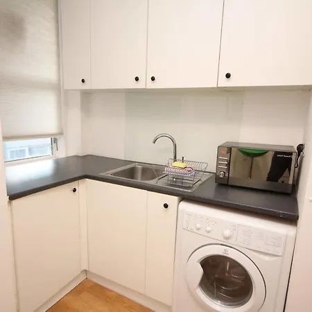 Entire Apartment Цар Асен Appartamento